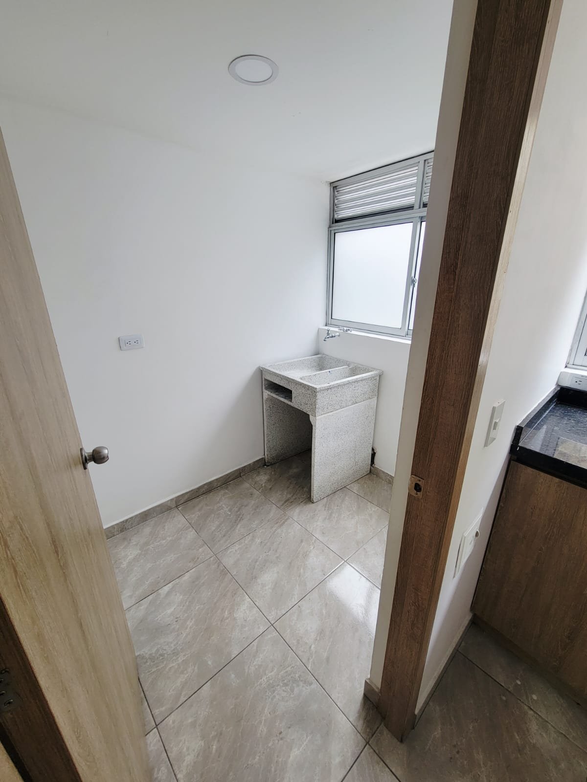 Logotipo de la empresa